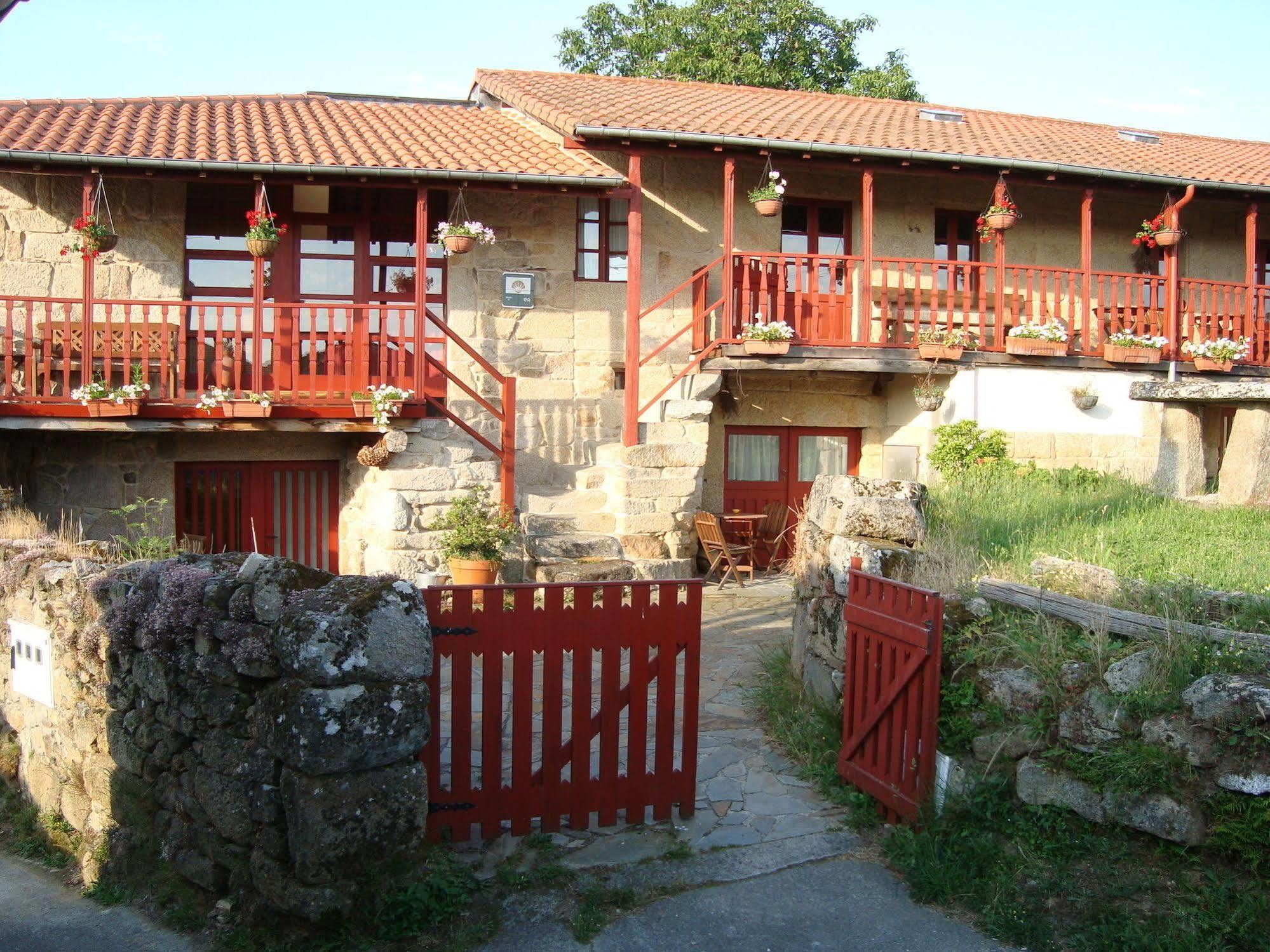 Affittacamere A Casa Da Eira Cerreda Esterno foto
